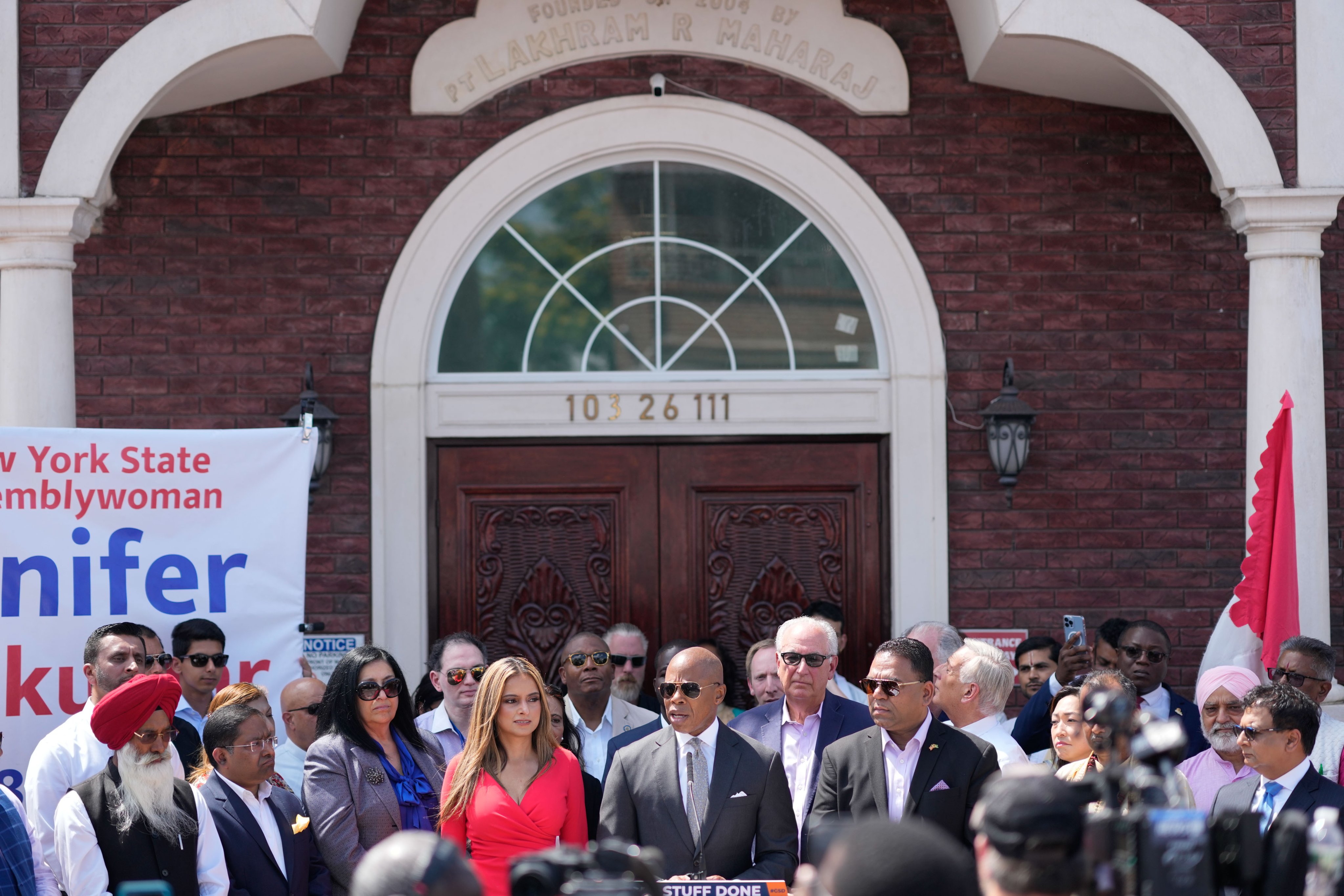 Assemblywoman Jenifer Rajkumar hosts Mayor Eric Adams in Richmond Hill