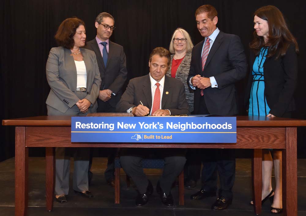 Assemblywoman Weinstein joined Governor Cuomo as he signed into law the Assemblywoman's legislation, which will force banks and lenders to maintain “zombie” properties before and during the foreclosur